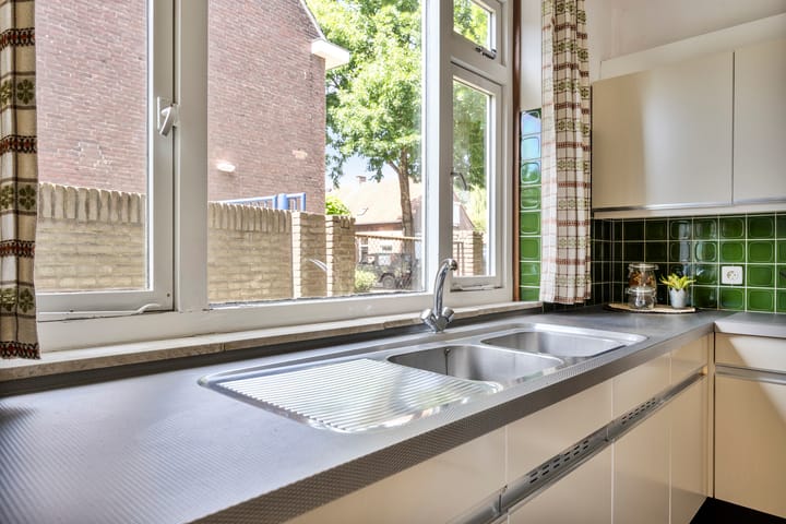 Foto 9 van Jaspersstraat 1