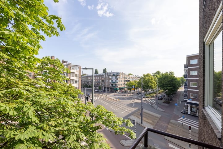 Photo 3 of Admiraal de Ruyterweg 32-C