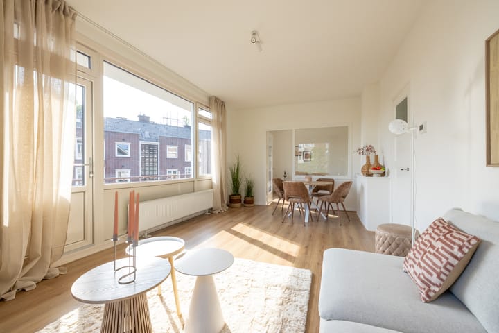 Photo 8 of Admiraal de Ruyterweg 32-C