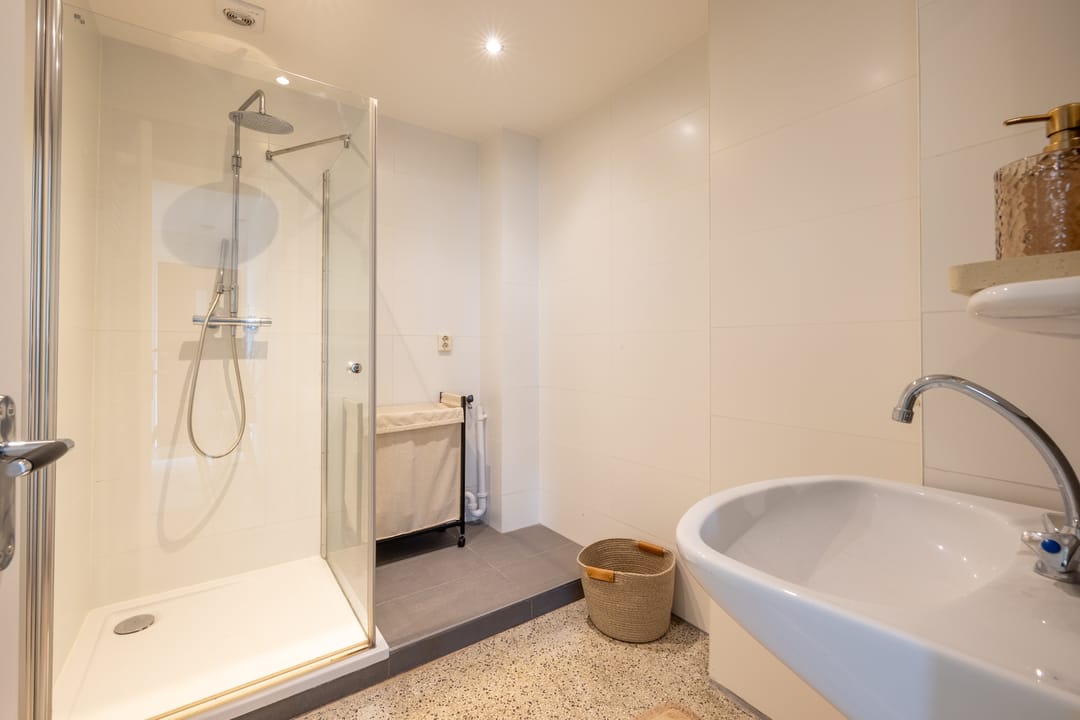 Photo 17 of Admiraal de Ruyterweg 32-C