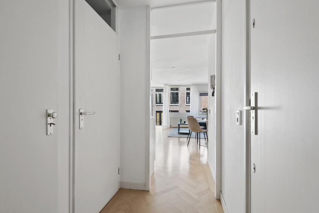 Foto 10 van Utrechtsedwarsstraat 34-D