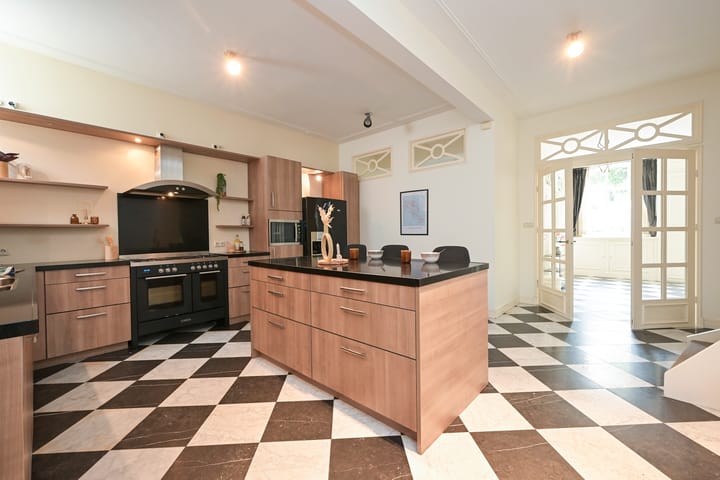 Foto 8 van Javastraat 83