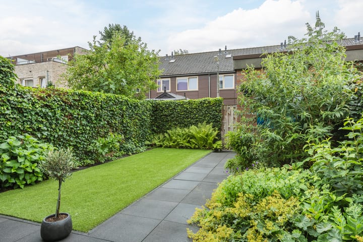 Foto 40 van Schweitzerstraat 38