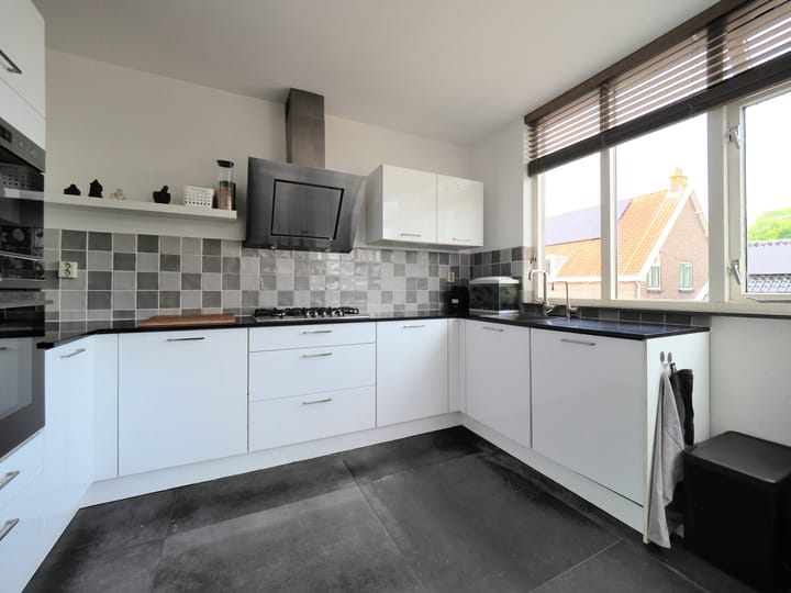 Foto 27 van Kerkbuurt 17