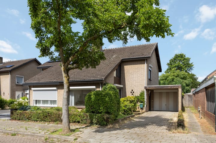 Foto 36 van Plesmanstraat 2