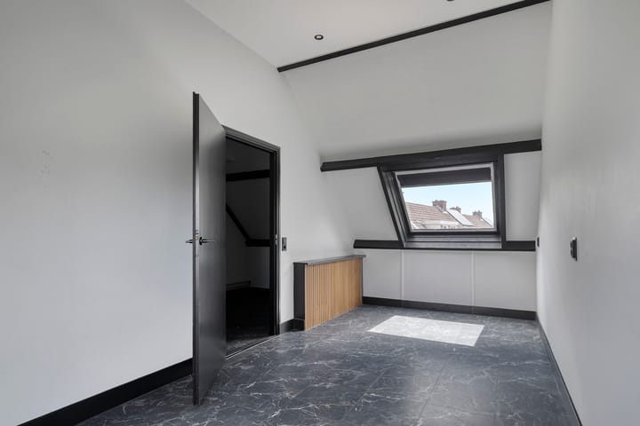 Foto 24 van Reiger 49