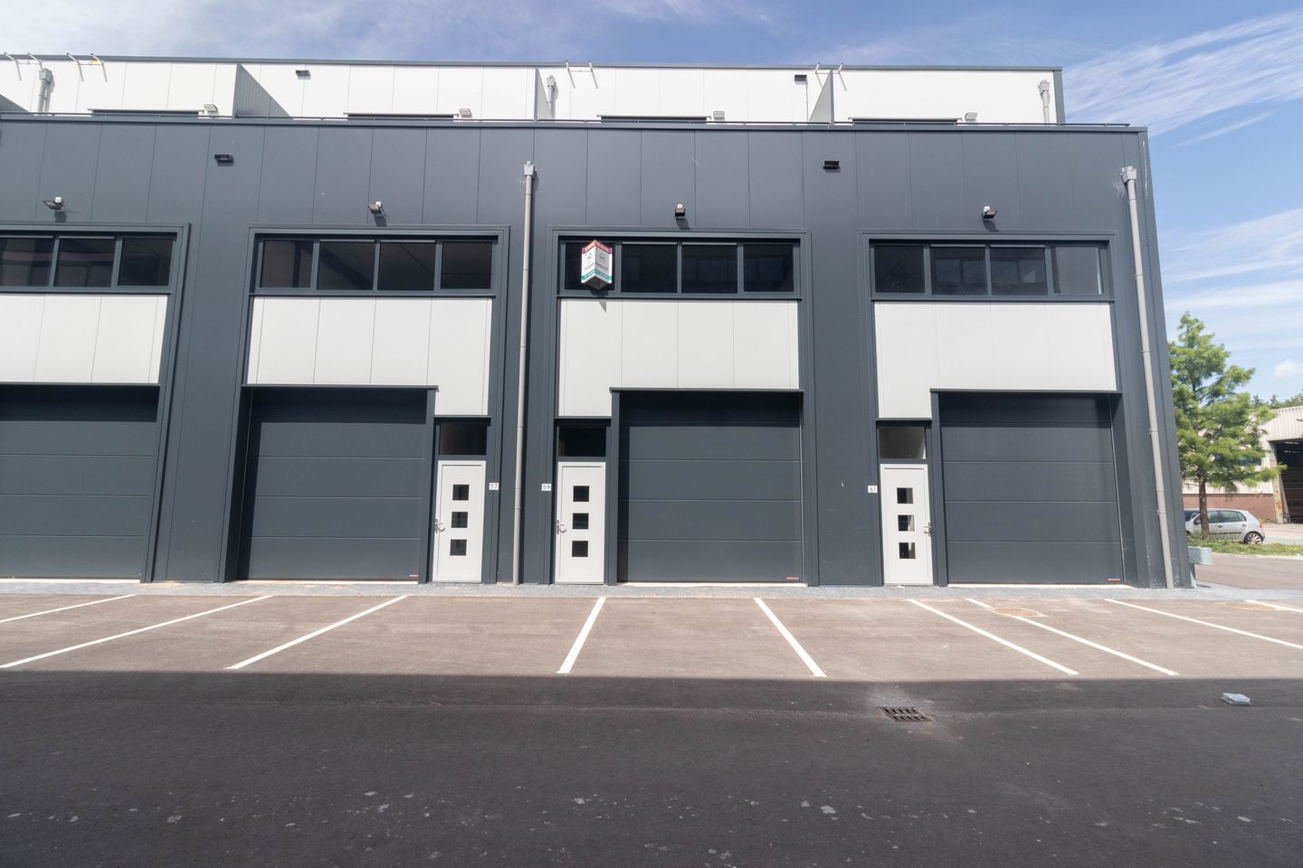 View photo 1 of Kabelweg 59