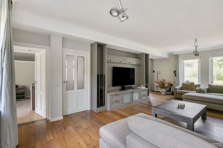 Photo 16 of Kloosterlaan 4