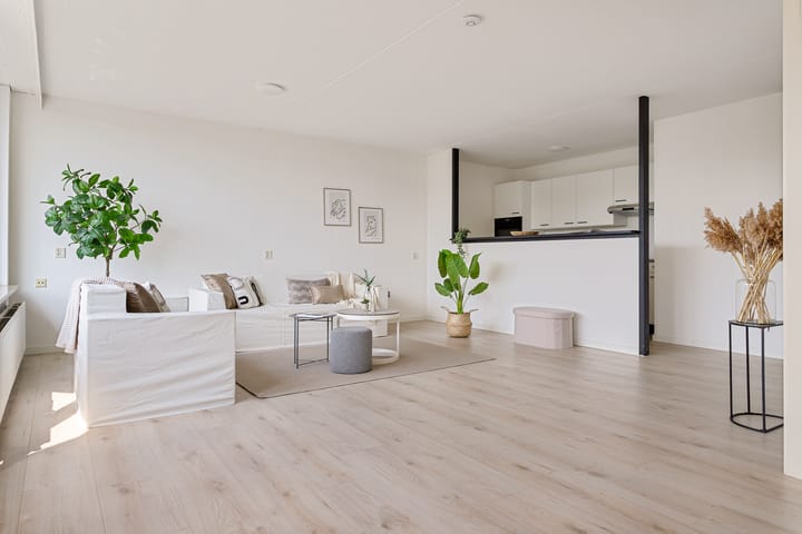 Photo 4 of De Roskam 141