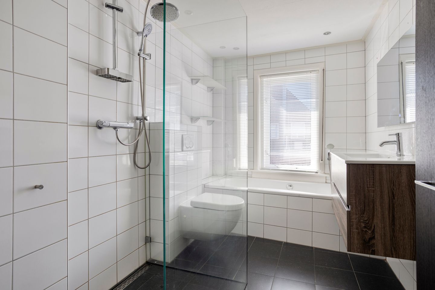 Foto 19 van Wittenburgstraat 22