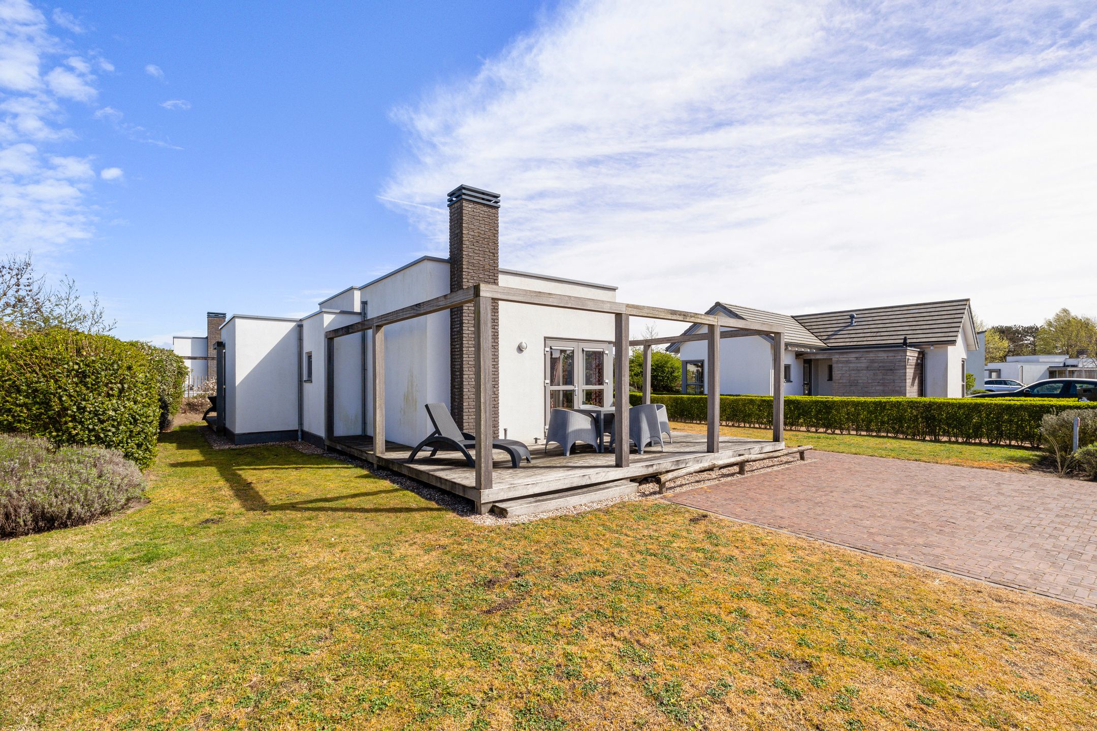 3-bedroom freehold villa in Ouddorp — photo 1 of 5