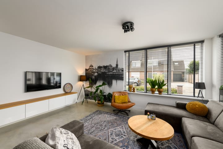 Foto 6 van Brandemeerstraat 8