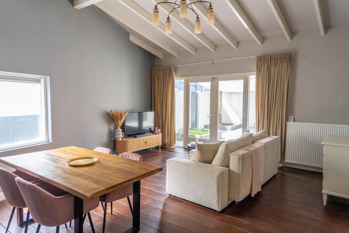 Foto 11 van Houtstraat 96-A