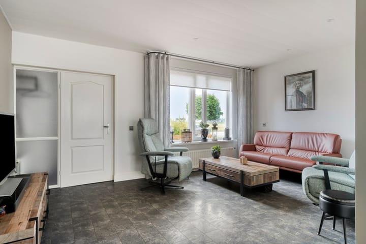 Foto 8 van Scarpe Ee-laan 18