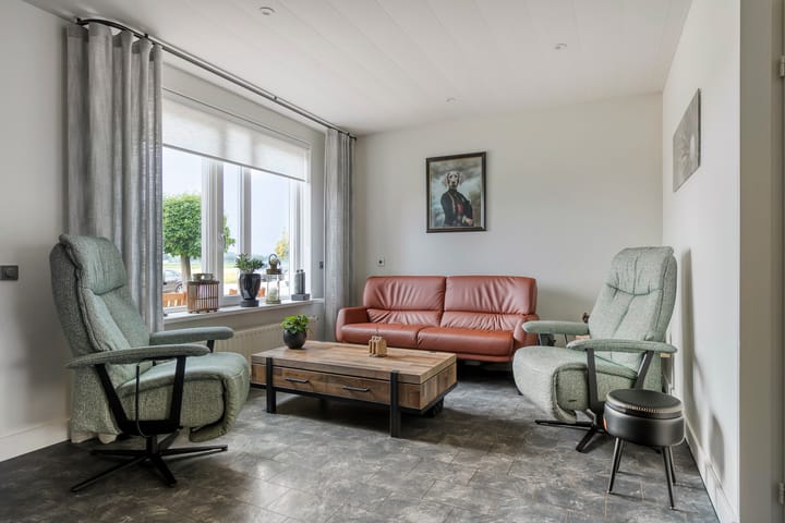 Foto 9 van Scarpe Ee-laan 18