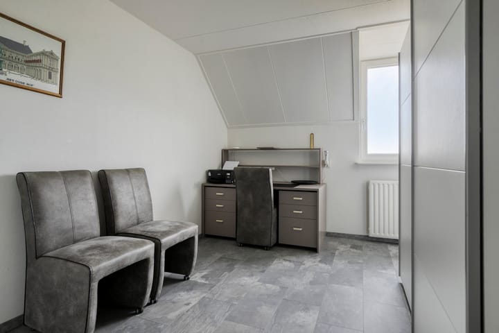 Foto 29 van Scarpe Ee-laan 18