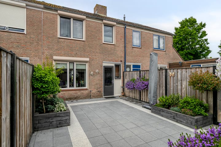 Foto 49 van Scarpe Ee-laan 18