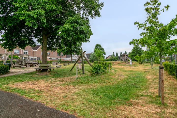 Foto 61 van Scarpe Ee-laan 18