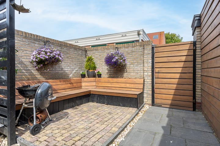 Photo 13 of Scheldestraat 5