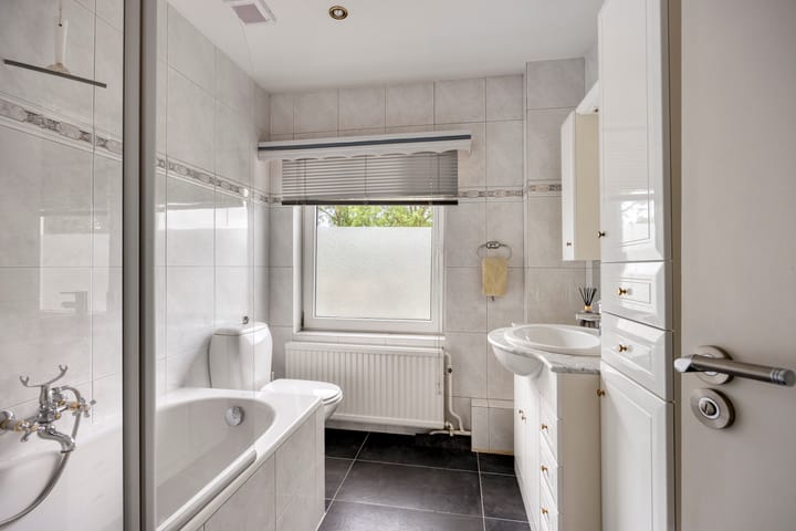 Foto 29 van Vaesrade 19