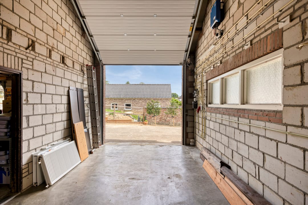 Photo 37 of Vaesrade 19