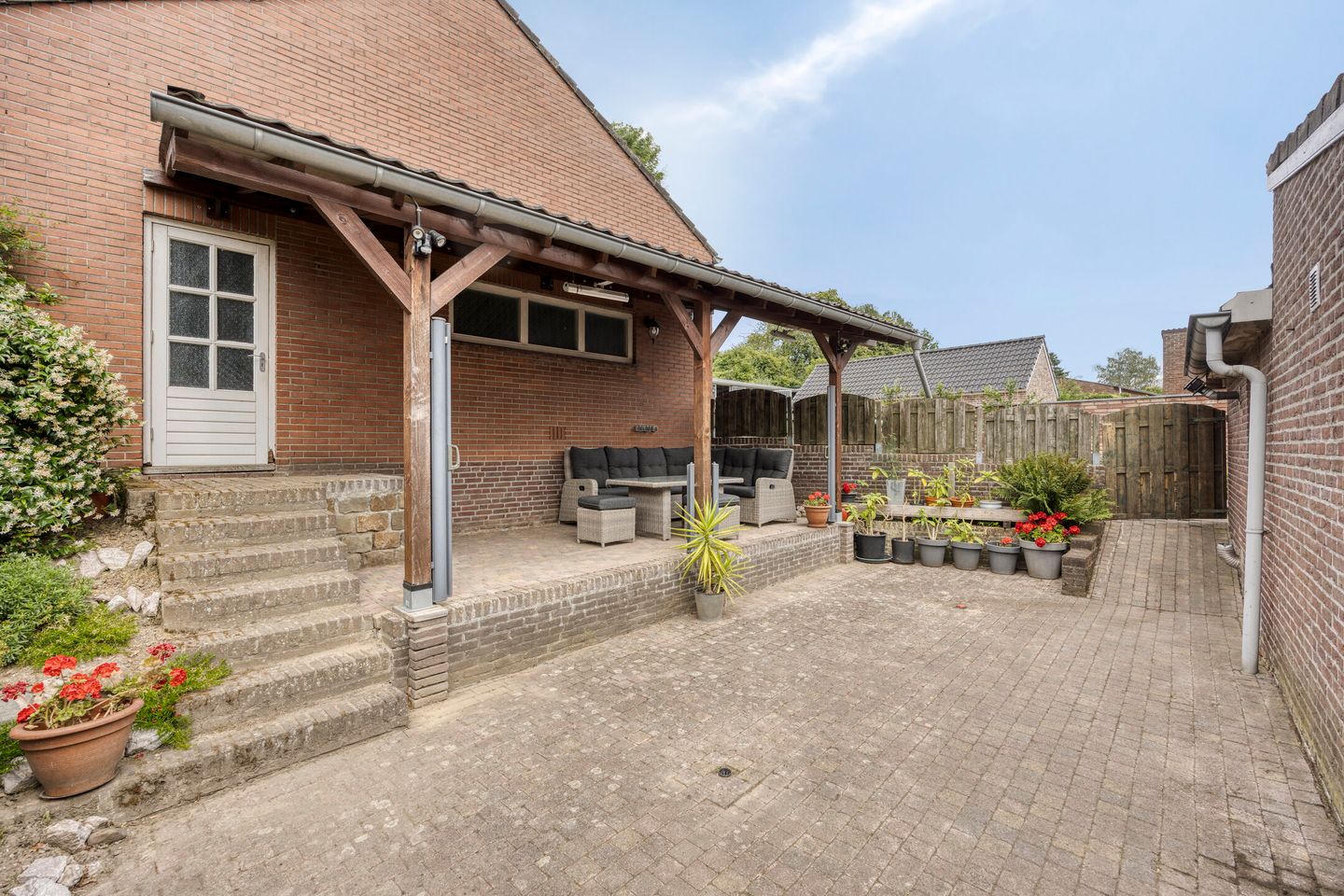 Photo 40 of Vaesrade 19