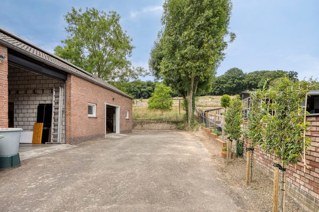 Photo 47 of Vaesrade 19