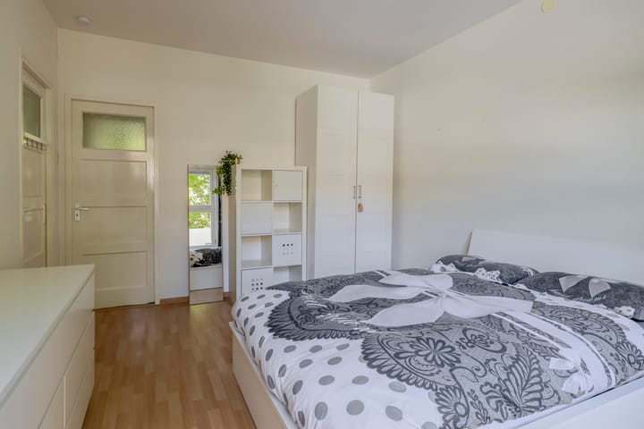 Foto 22 van Herman Gorterstraat 8-A