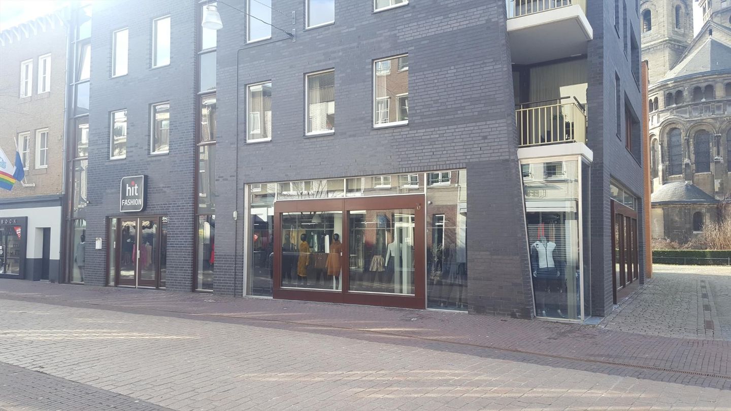 View photo 3 of Hamstraat 37