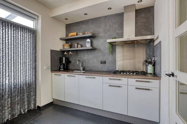 Foto 12 van Breitnerstraat 14