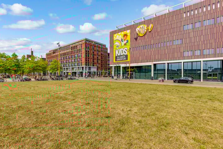 Foto 38 van Zagrebstraat 243