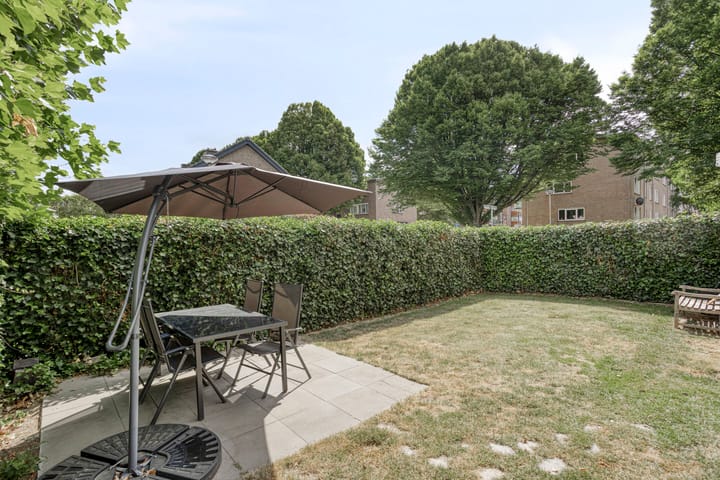 Foto 16 van Breitnerstraat 14