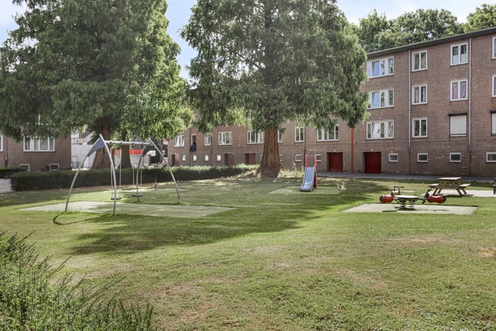 Foto 33 van Breitnerstraat 14