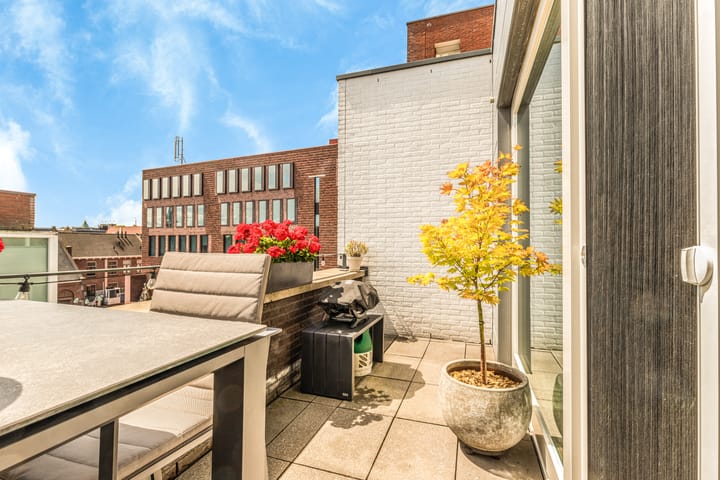 Foto 31 van Jacobstraat 25