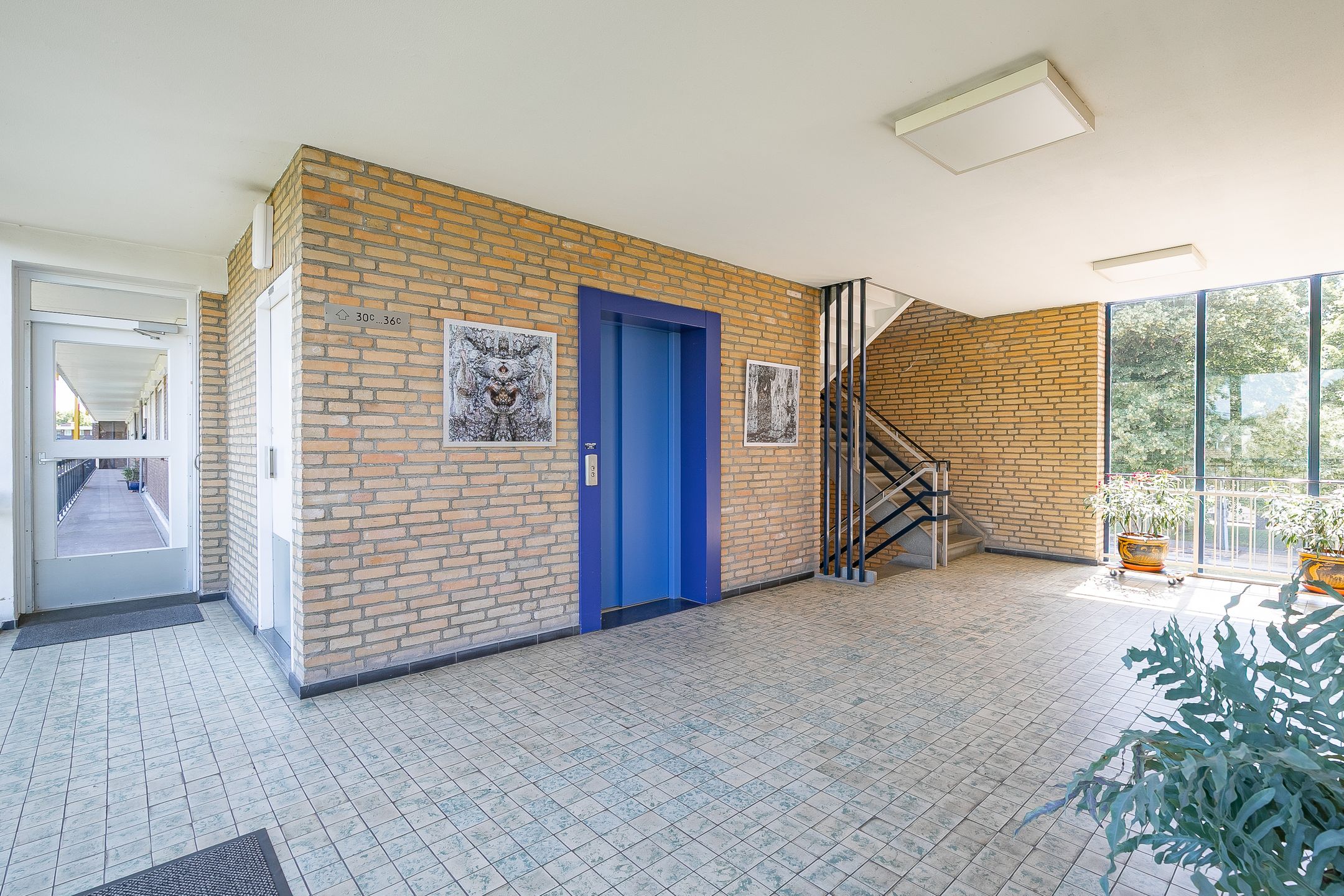 Foto 21 van Via Regia 36-C