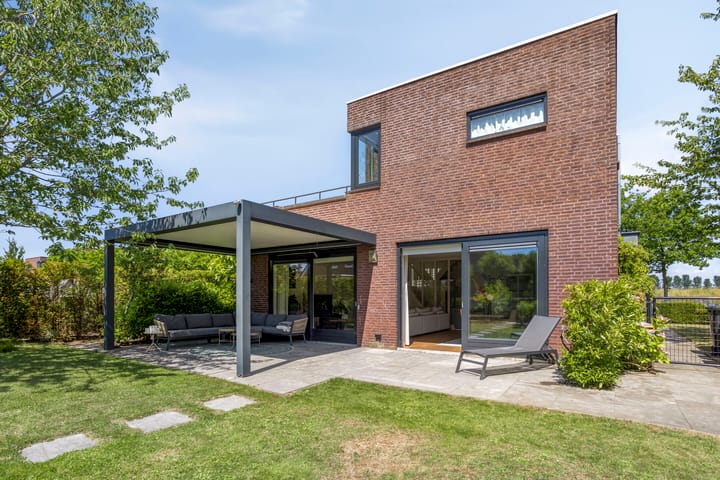 Foto 3 van Guldenroedestraat 1