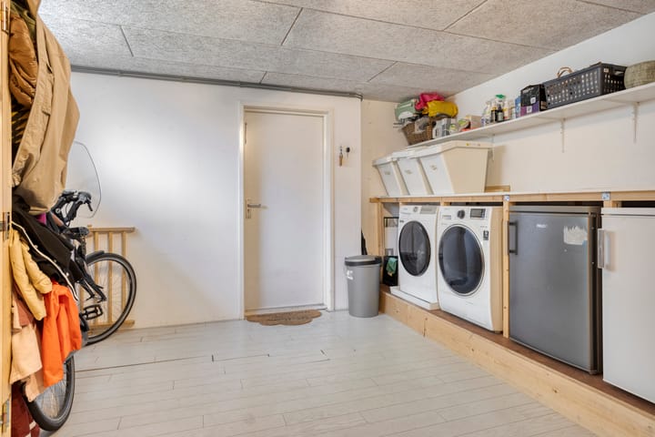 Foto 16 van Guldenroedestraat 1