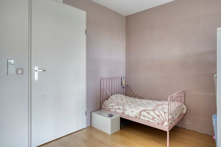 Foto 21 van Guldenroedestraat 1