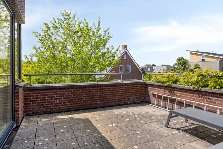 Foto 24 van Guldenroedestraat 1