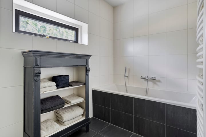 Foto 28 van Guldenroedestraat 1