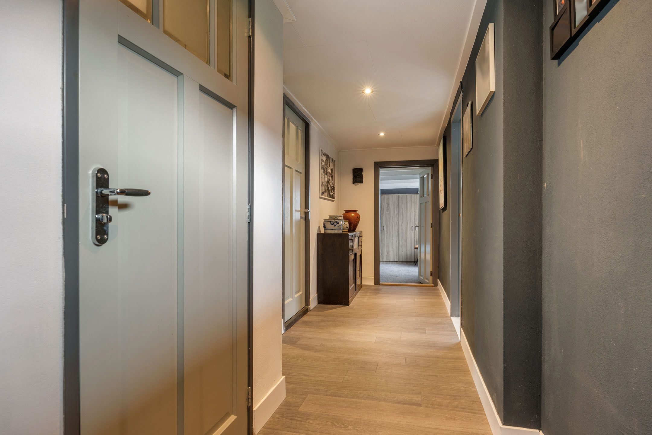 Foto 21 van Burgemeester Venemastraat 13