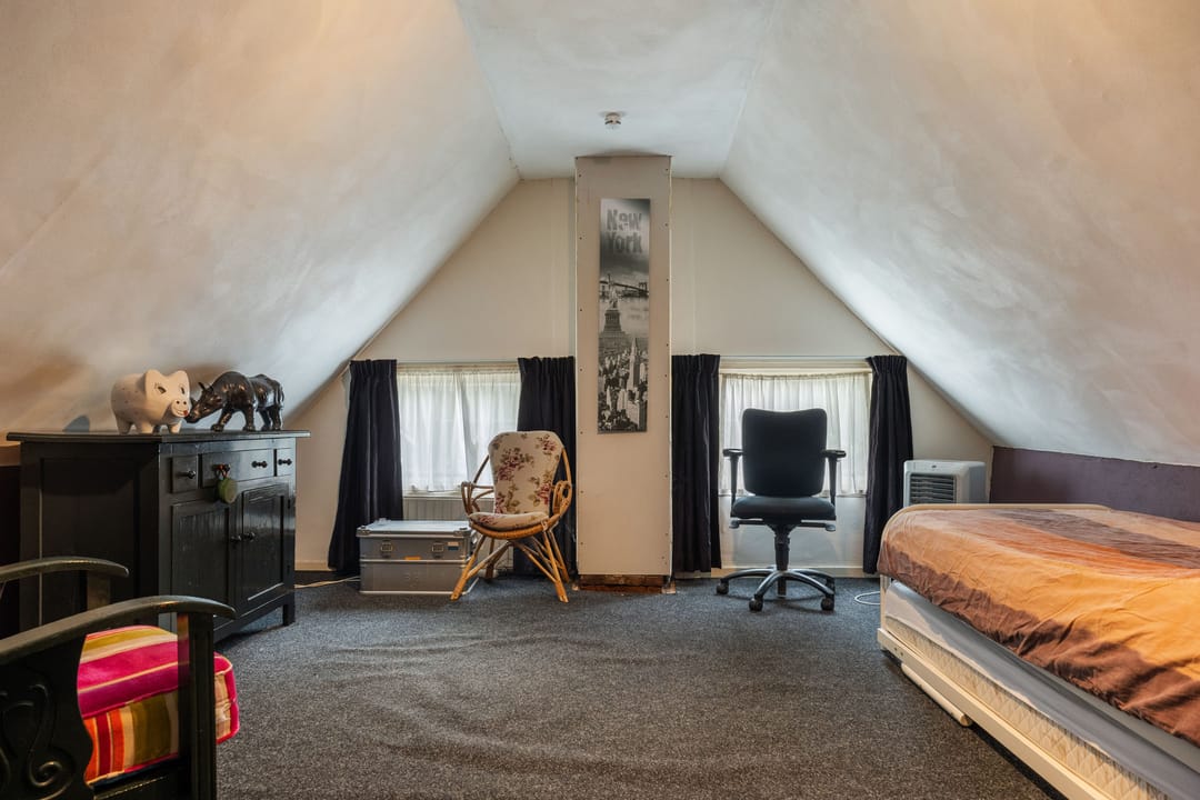 Foto 23 van Burgemeester Venemastraat 13