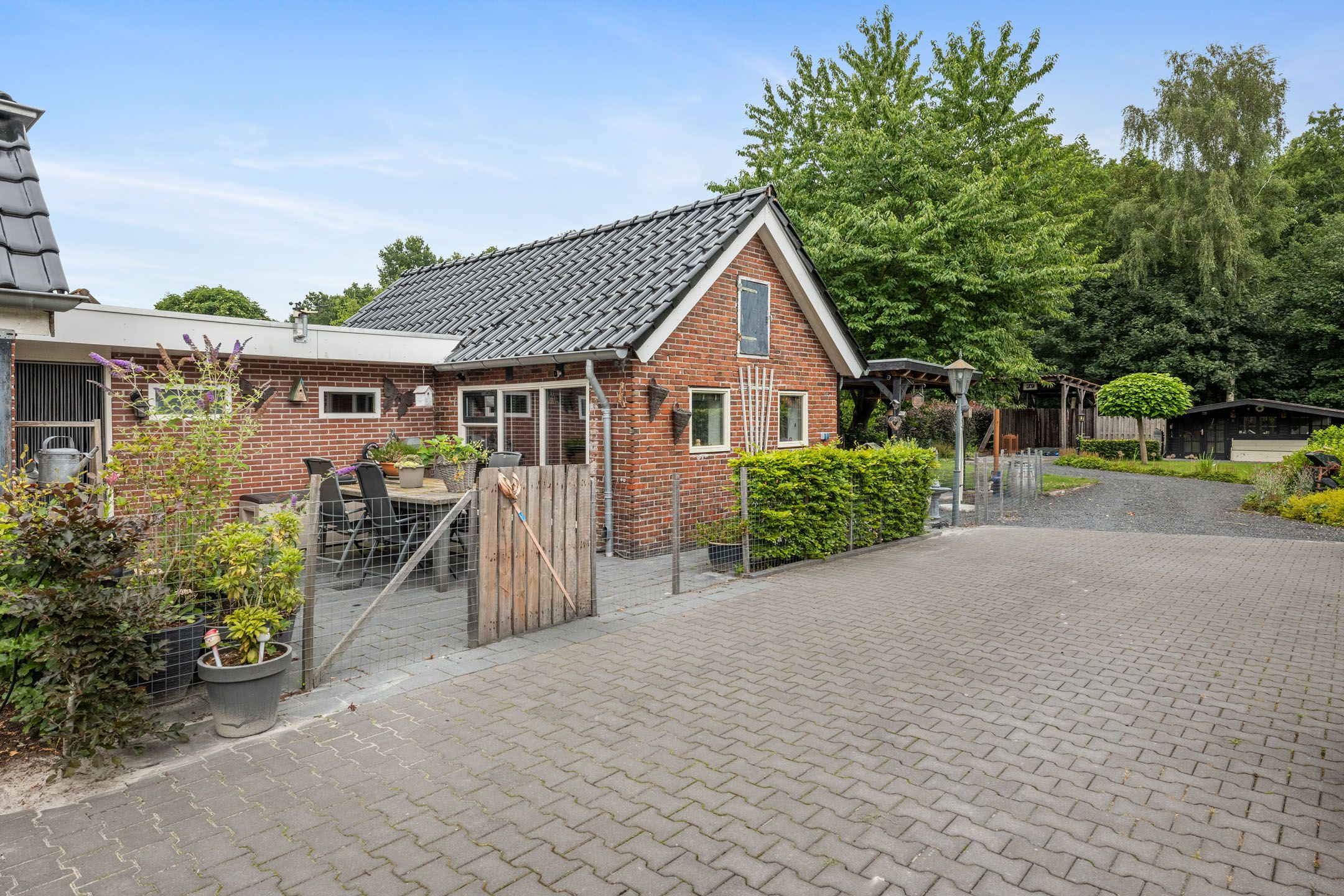 Foto 24 van Burgemeester Venemastraat 13