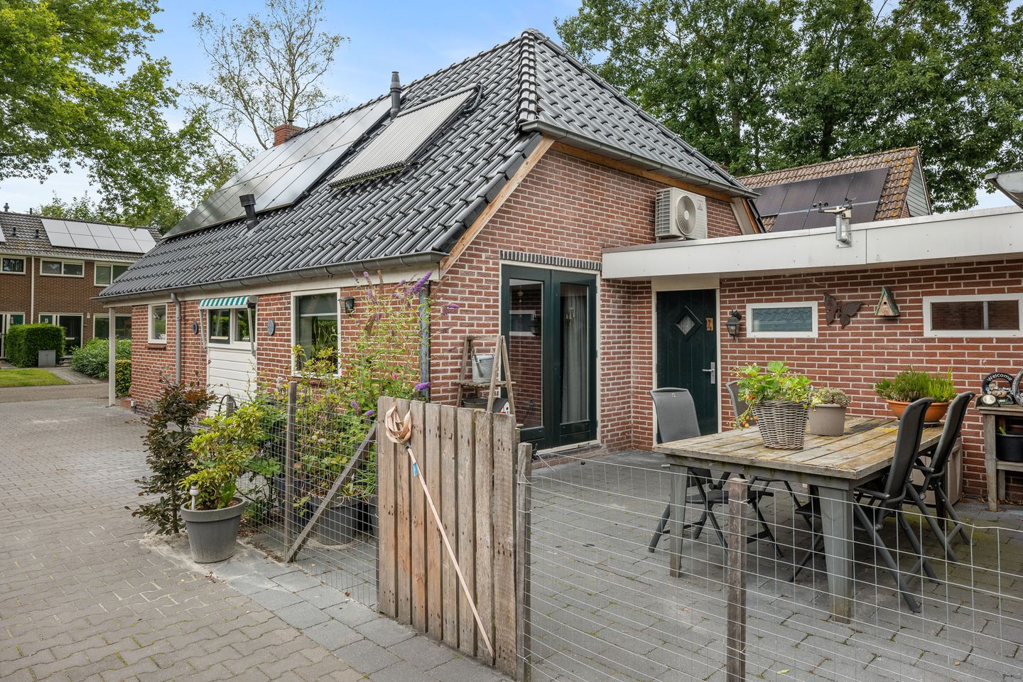 Foto 25 van Burgemeester Venemastraat 13