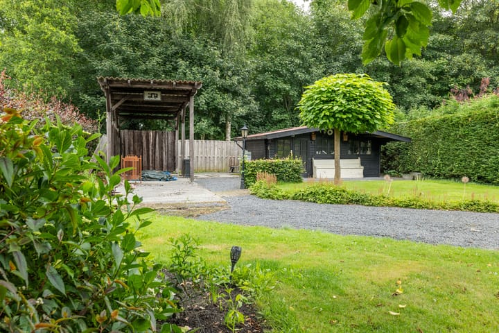 Foto 29 van Burgemeester Venemastraat 13