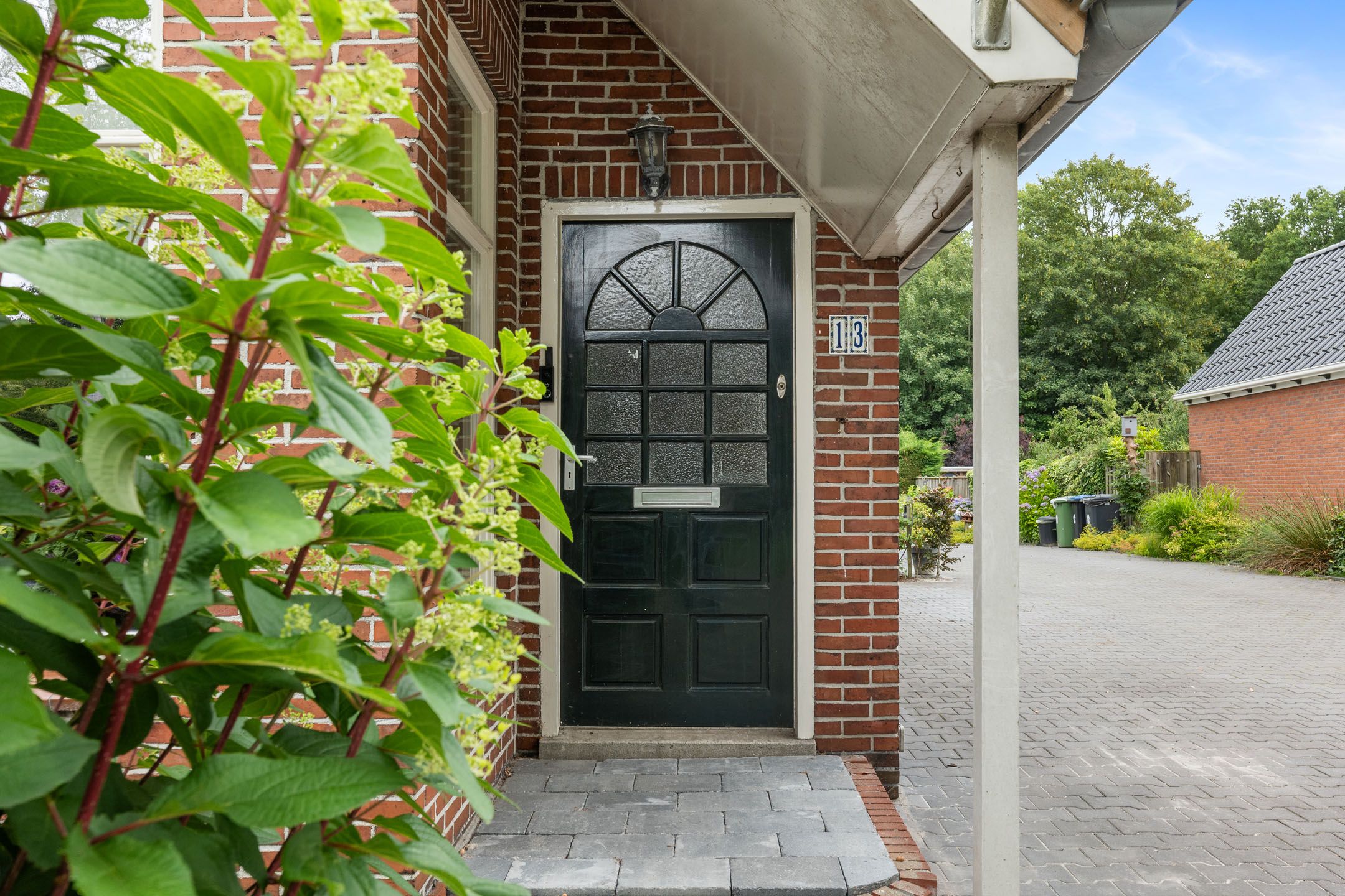 Foto 33 van Burgemeester Venemastraat 13