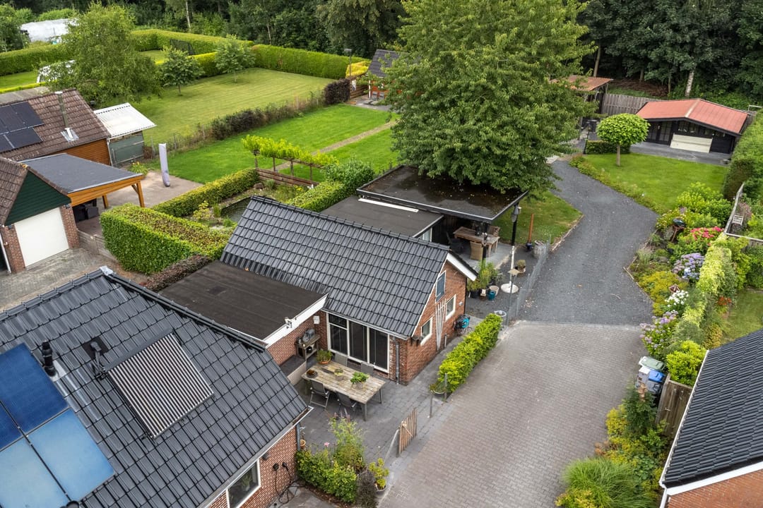 Foto 37 van Burgemeester Venemastraat 13