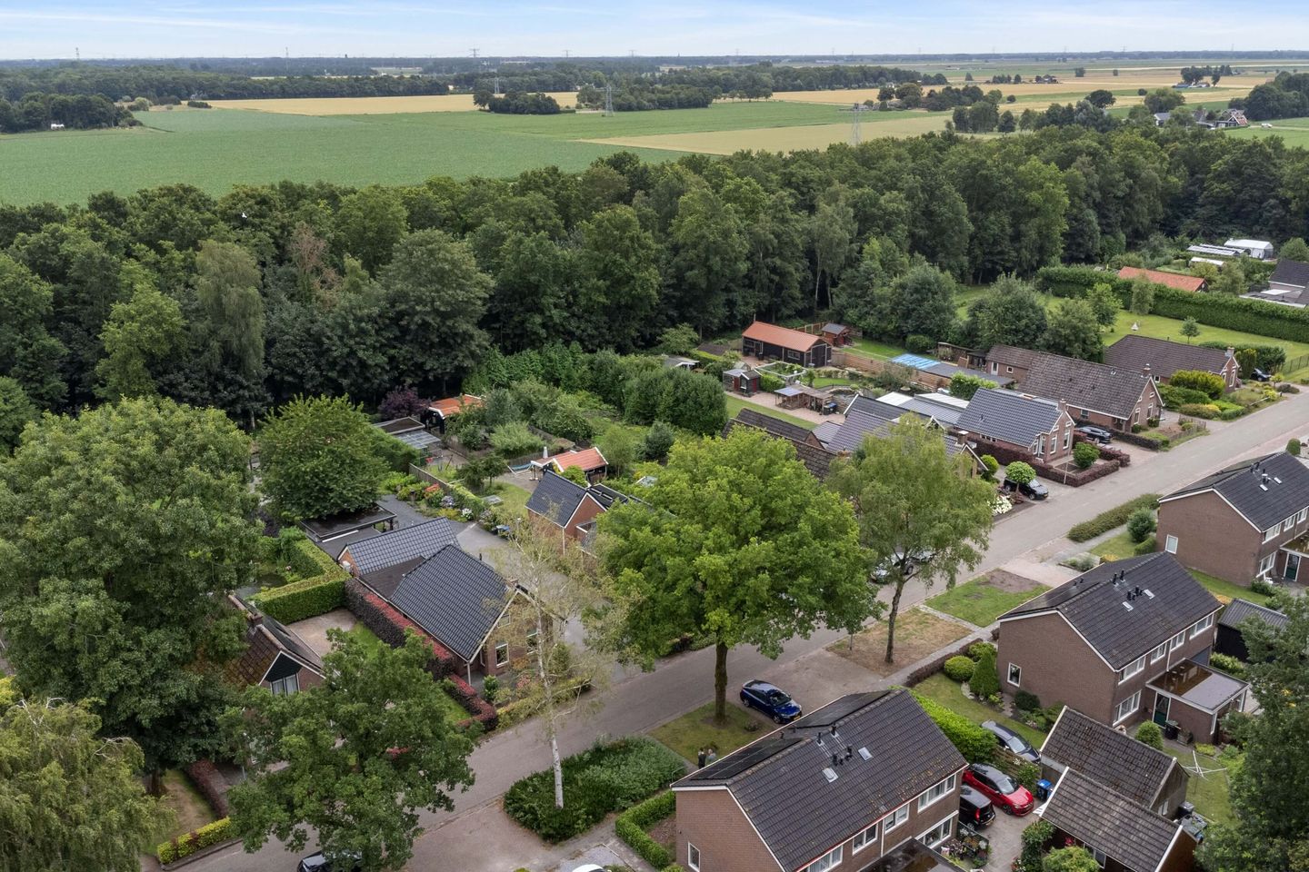 Foto 40 van Burgemeester Venemastraat 13