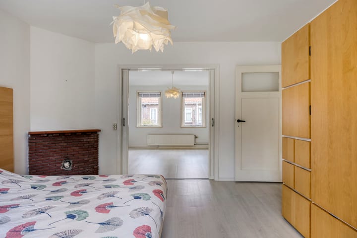 Foto 20 van Lisztstraat 12