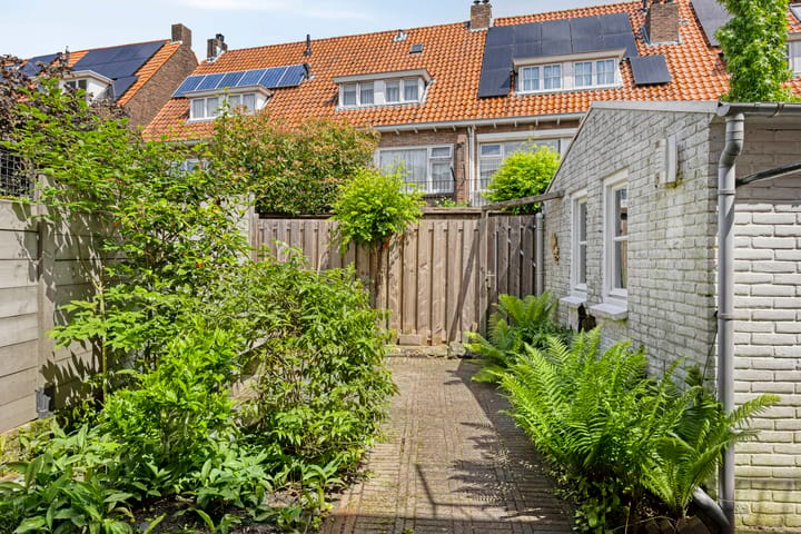 Foto 12 van Lisztstraat 12